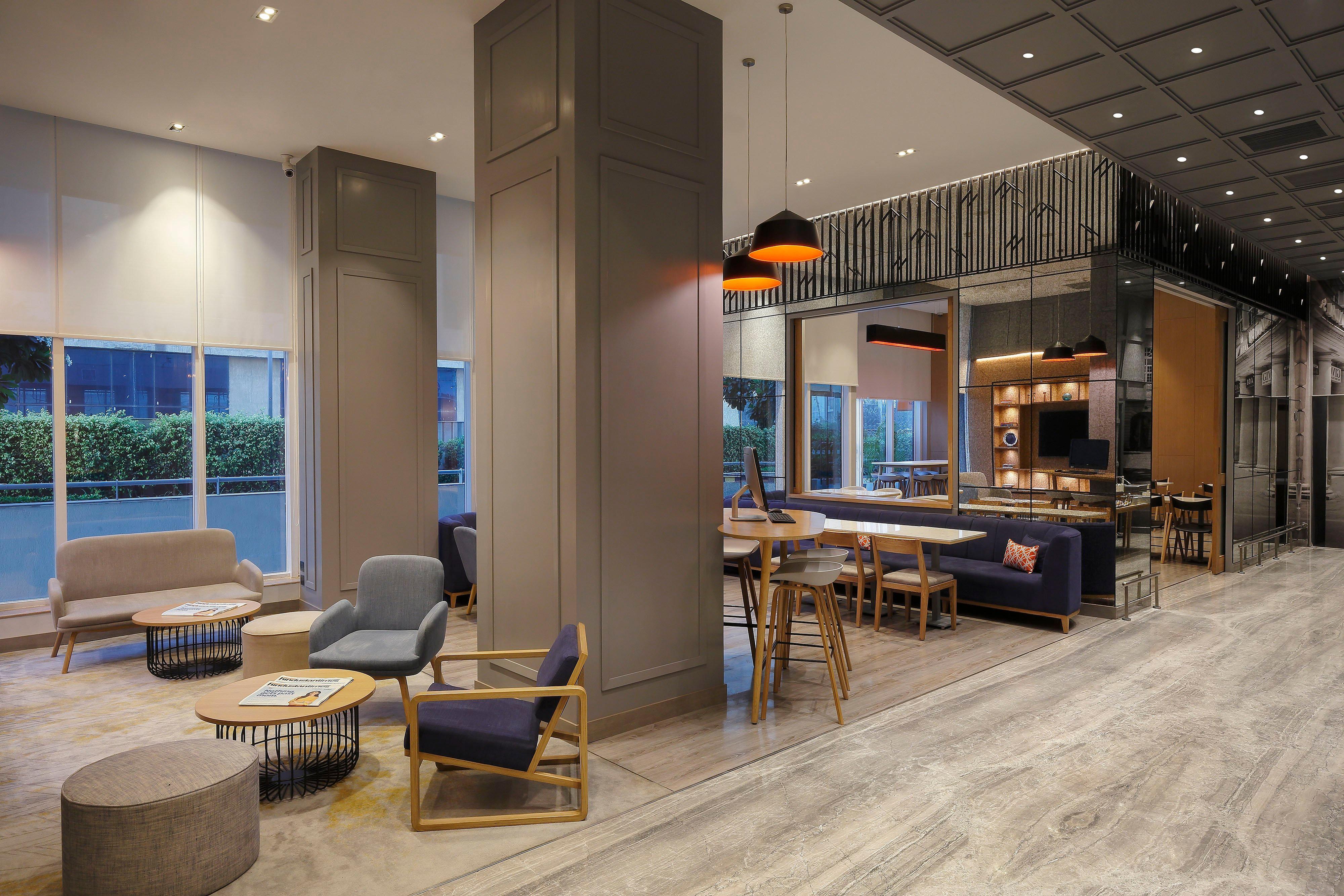 Holiday Inn Express Gurugram Sector 50 By Ihg Gurgaon Esterno foto