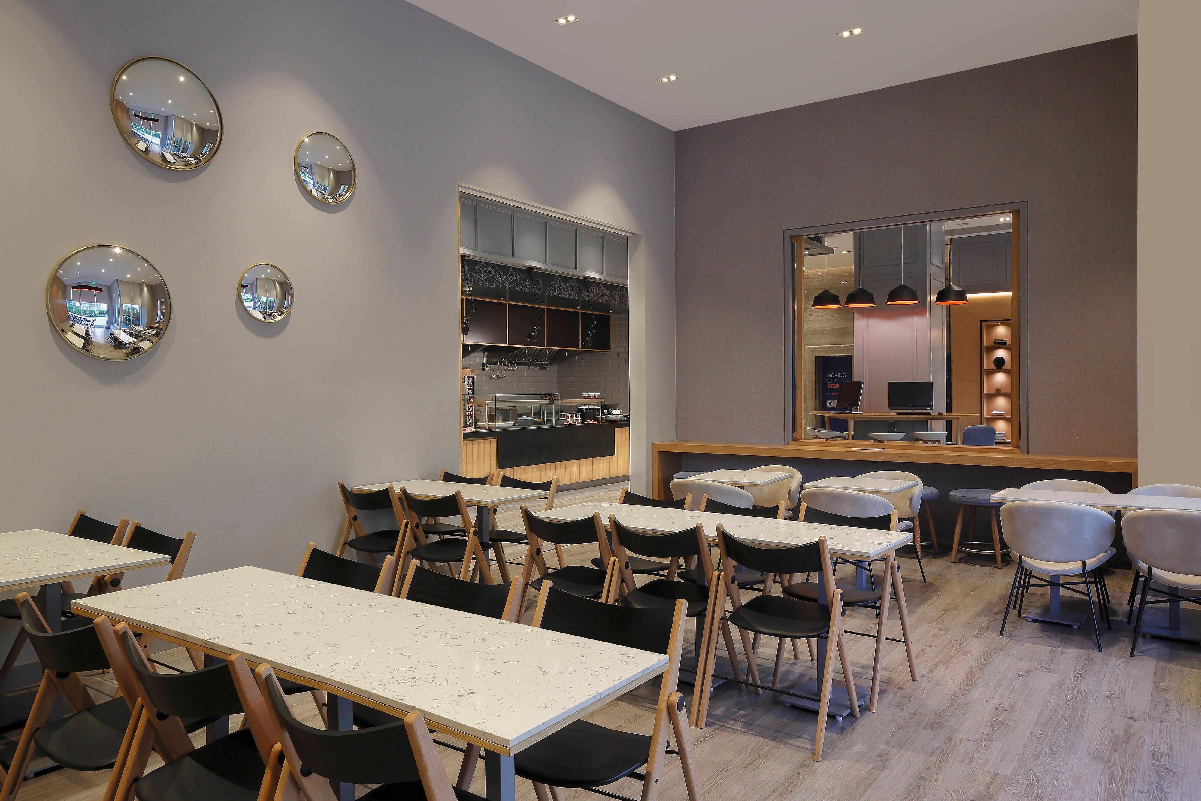 Holiday Inn Express Gurugram Sector 50 By Ihg Gurgaon Esterno foto